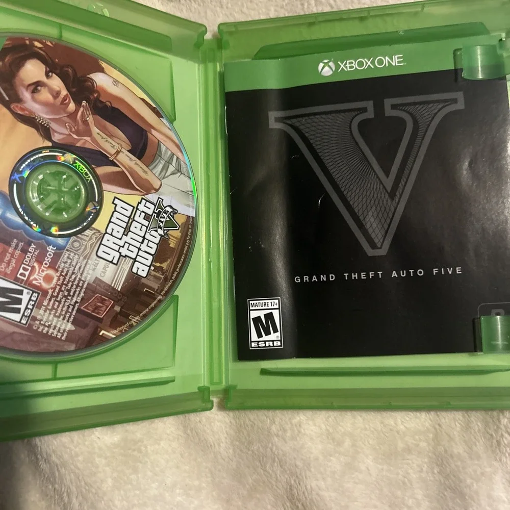 Grand Theft Auto V Microsoft Xbox One!